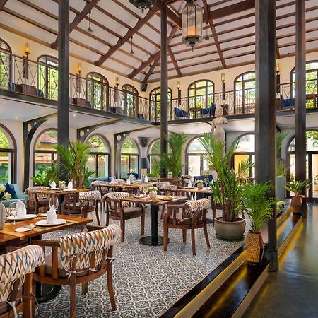 Heritage Suites Hotel Siem Reap Exteriör bild