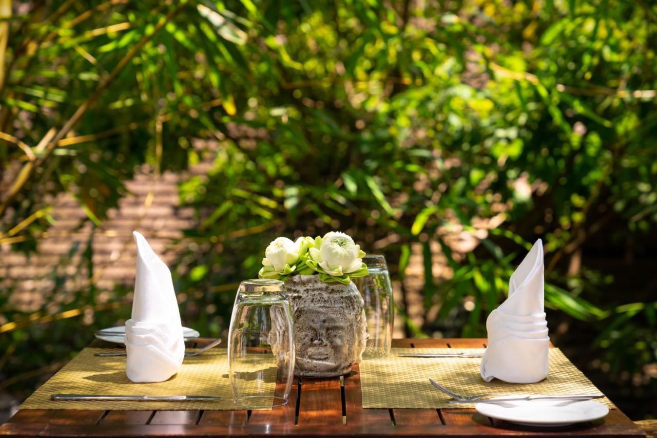 Heritage Suites Hotel Siem Reap Exteriör bild